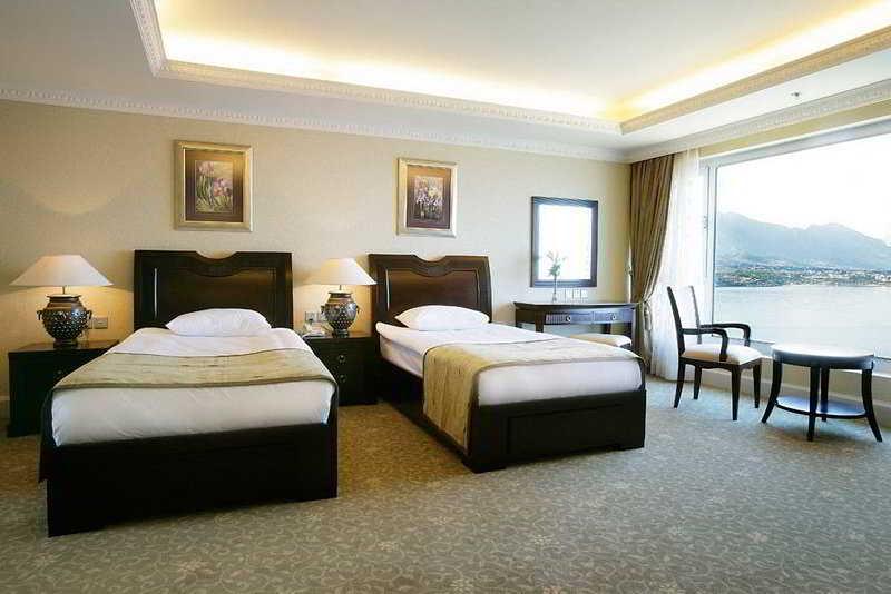 Mercure Cyprus Casino Hotels & Wellness Resort Agios Epiktitos Quarto foto