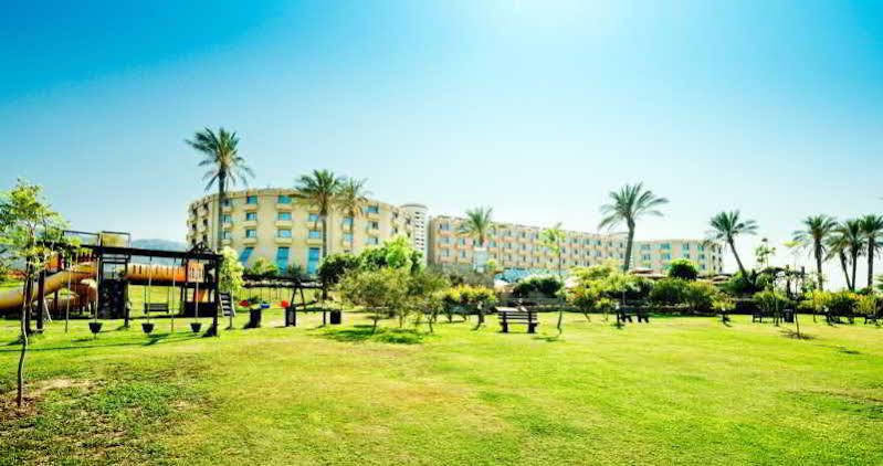 Mercure Cyprus Casino Hotels & Wellness Resort Agios Epiktitos Exterior foto